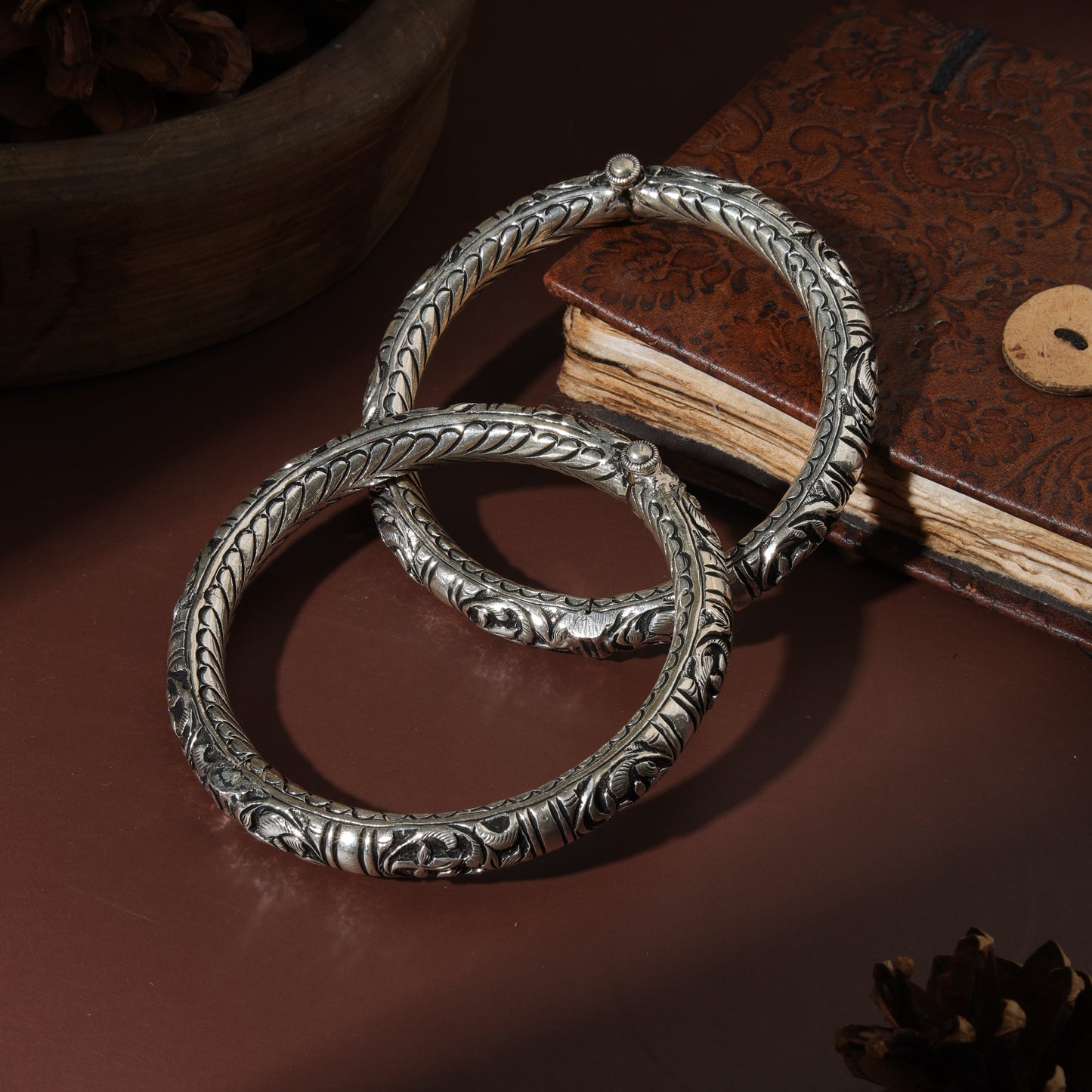 Sterling Silver Hollow Kada Engraving Antique Payal